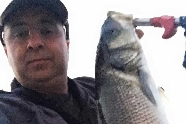 El yapımı sahte balık